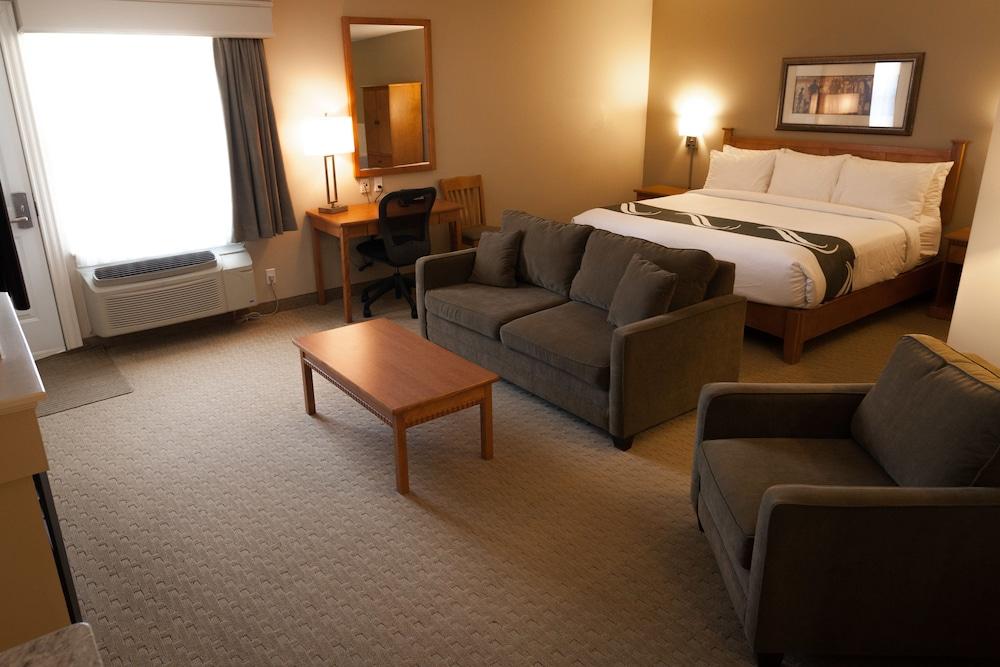 Quality Inn & Suites Amsterdam Fredericton Eksteriør bilde