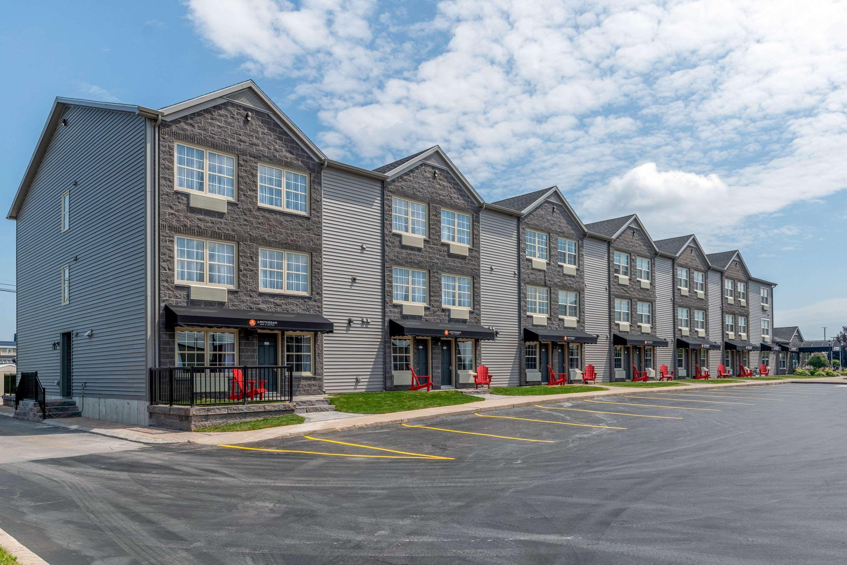 Quality Inn & Suites Amsterdam Fredericton Eksteriør bilde