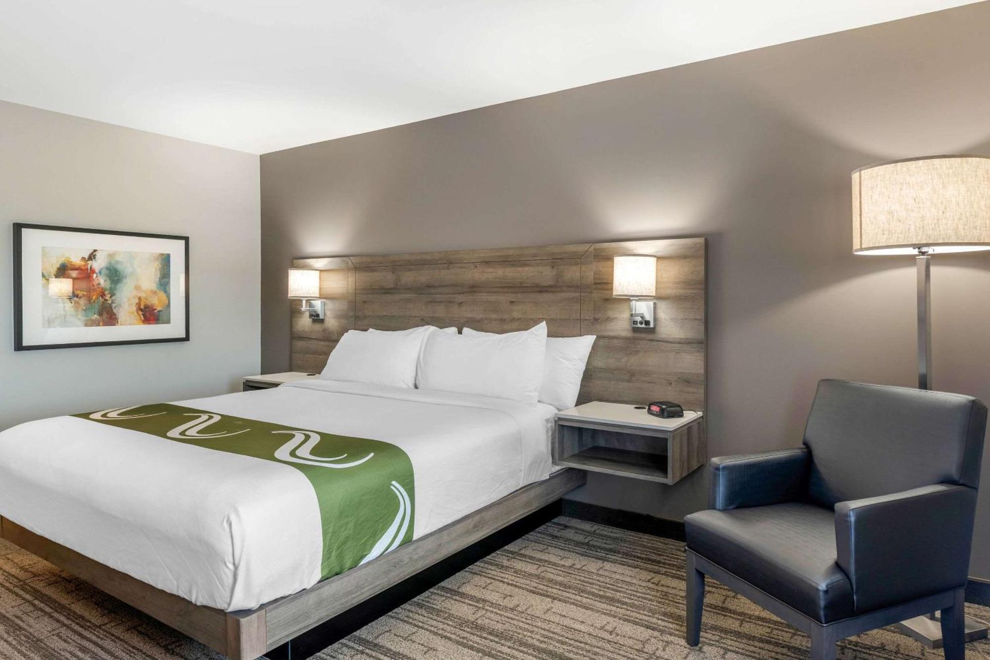 Quality Inn & Suites Amsterdam Fredericton Eksteriør bilde